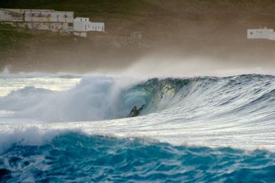 Body Boarder in Tube