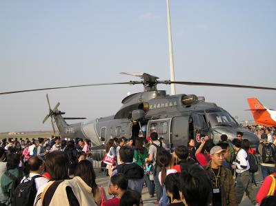 PB200313.JPG