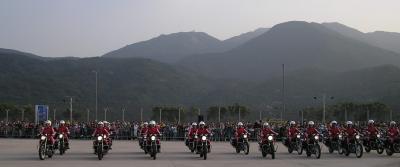 PB200438S.jpg