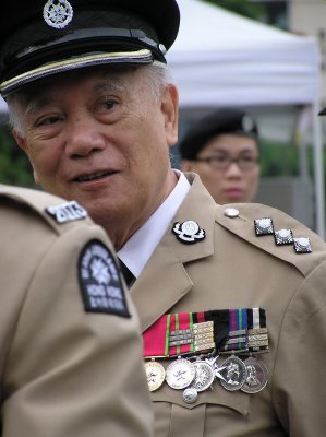 PB250355ERS.JPG