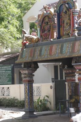 neighborhood temples are common
