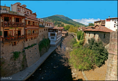 Potes pano