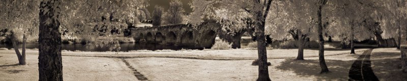 Inistioge, Park Beside River