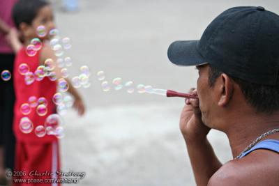 Street Photo 2: Tempting Bubbles