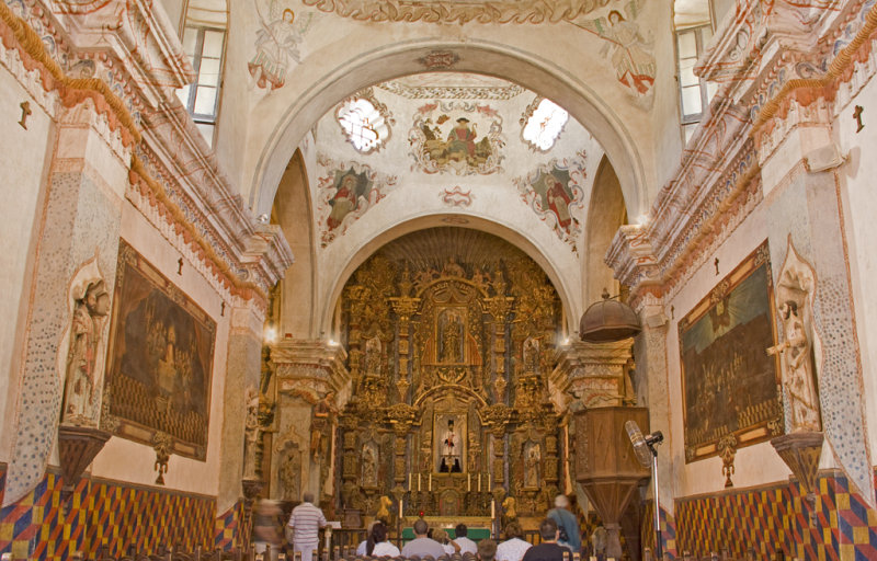 St Xaviers interior.jpg