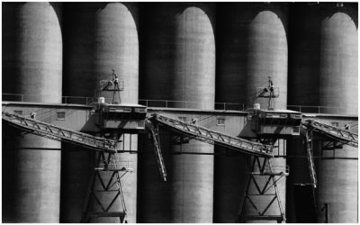 silos 2 bw.jpg