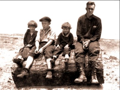 Mom, Chuck Margret at Petrified Forest with Grandad