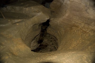 Grotte 26 - Vanntunnel.jpg