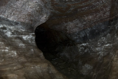 Grotte 38 - Tunnel.jpg