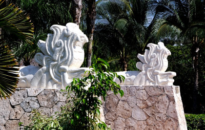 Serpent Heads