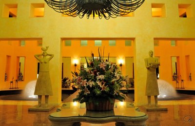 Tropical Lobby