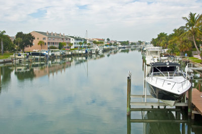 Marina 003.jpg