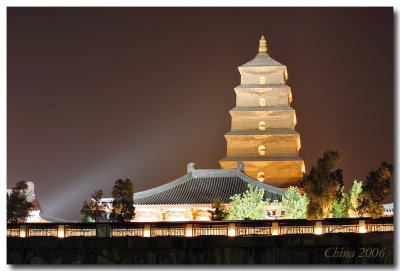 Xian_pagoda_1595.jpg