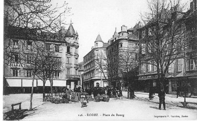 202 402 Place du Bourg - Tour Annonc -  March 001 cropped web.jpg