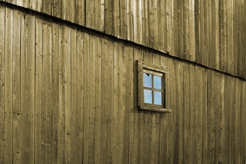 LOEIL DU MUR