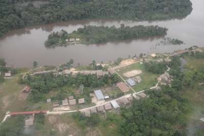 Village on Rio Nanay.jpg
