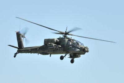 AH64 Apache 01.JPG