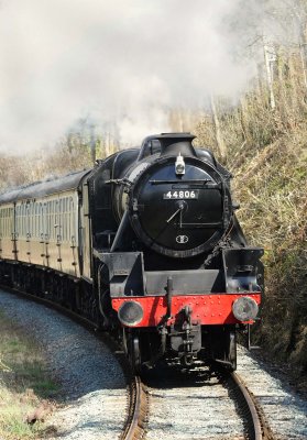 44806 arrives at berwyn from Llangollen