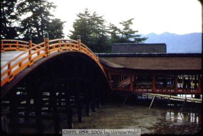 b05s0004.jpg