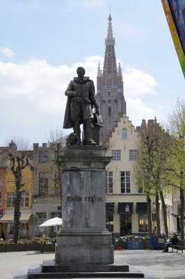 Simon Stevin statue