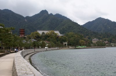 View towards Mikasanohama