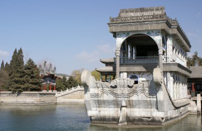 Clear and Peaceful Boat (Marble Boat)