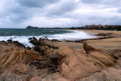 ROCKY POINT ON THE HACIENDA DEL MAR BEACH FRONT