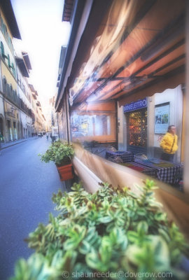 Pavement reflections, Via dei Servi