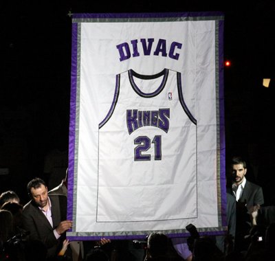 Sacramento Kings: Vlade Divac tribute/ jersey retirement, March 31, 2009