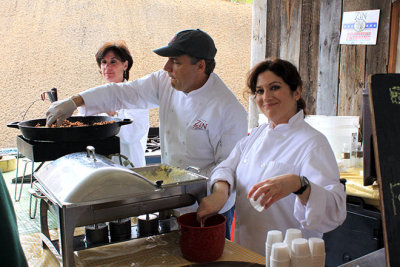 Mmmmm, pulled pork over grits at Bella Vineyards