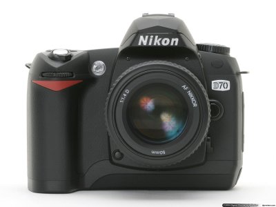 Nikon D70.jpg