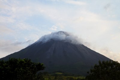 arenal_volcano_and_around
