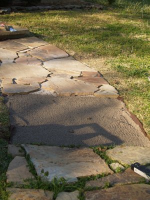 House - Flagstone crushed rock bed 