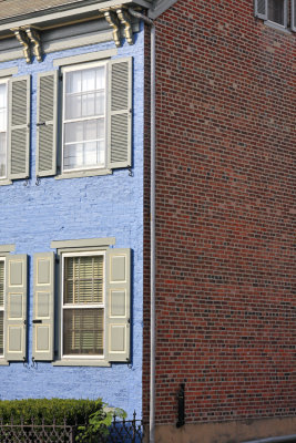 Blue & Red Brick Townhome