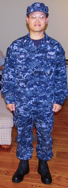 USNavy_Uniform_1.jpg