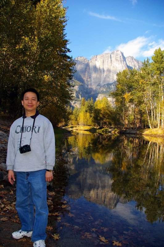 Yosemite_Falls_Reflection_2.jpg