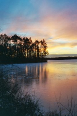 sunset color on ice