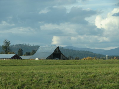 farm in the mountains