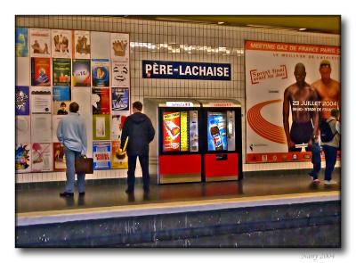 Pere Lachaise subway station