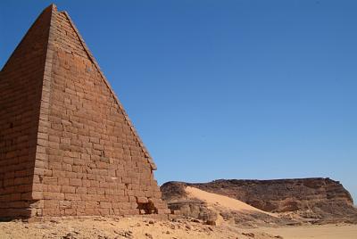 Sudanese Pyramids 2.JPG