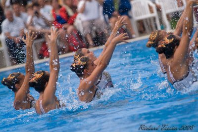 20080726 En Route vers Pkin - Equipe Olympique de nage synchronise  de Plongeon 0172.jpg