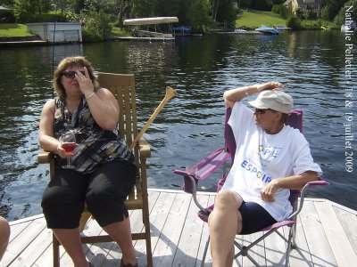 les 2 louise sur le quai - a.jpg