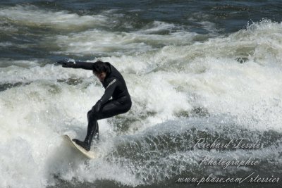 Surf de rivière - riversurf , 25 avril 2010