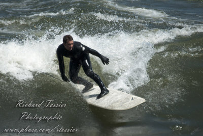 20100425 Surf de riviere-Riversurf  - 25avril2010 pict0013.jpg