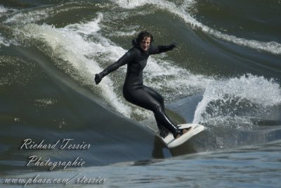 20100425 Surf de riviere-Riversurf  - 25avril2010 pict0023.jpg