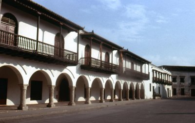 Columbia-01.jpg