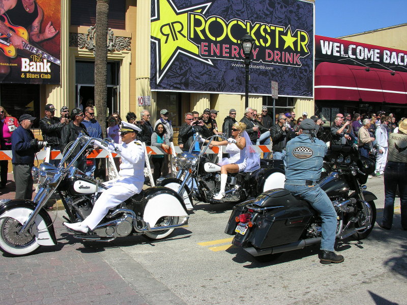 Groom & Bride Ride
