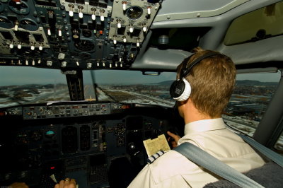 Cockpit 03.JPG