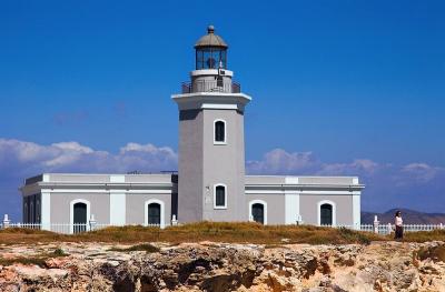Los Morillos Lighthouse est 1881 (aka El Faro de Cabo Rojo)