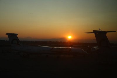 Back to Alaska: SeaTac_Sunset_14Jul2009_ 001.JPG